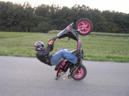 skuter_stunt_5 skuter_stunt_5